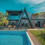 Ruby 4 Plus Bungalow